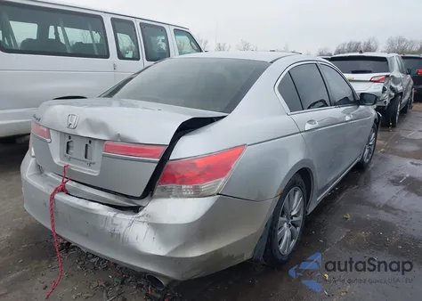 2012 Honda Accord 2.4 Ex z USA, uszkodzony, nr VIN 1HGCP2F75CA054435